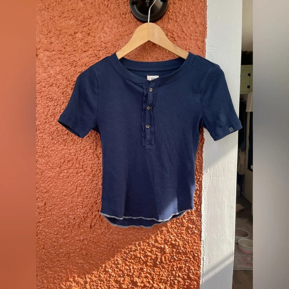 BDG Urban Outfitters Womens Size Small Harvey Henley Tee Short Sleeve Ribbed - Picture 1 of 5
